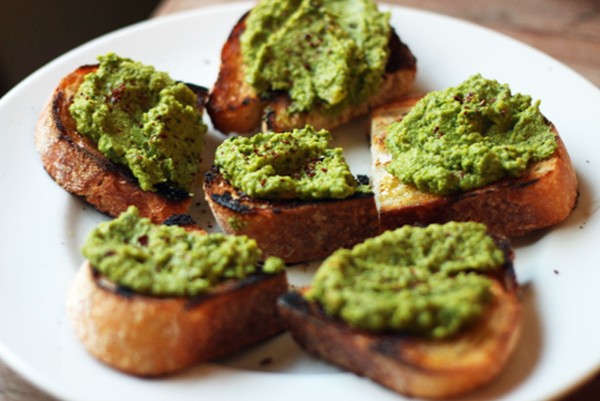 Spring pea purée with preserved lemon