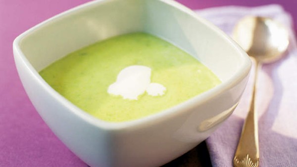 Spring pea soup