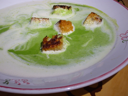 Spring pea soup, garlic croutons, lemongrass cream