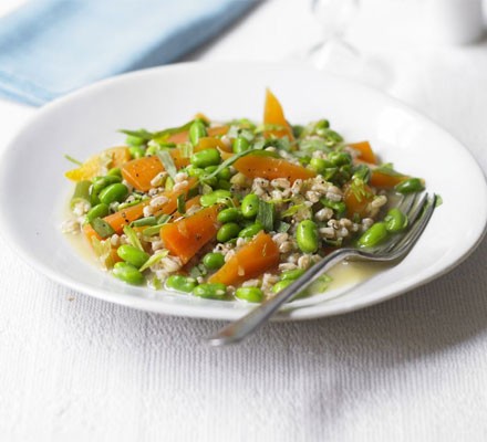 Spring veg and spelt stew