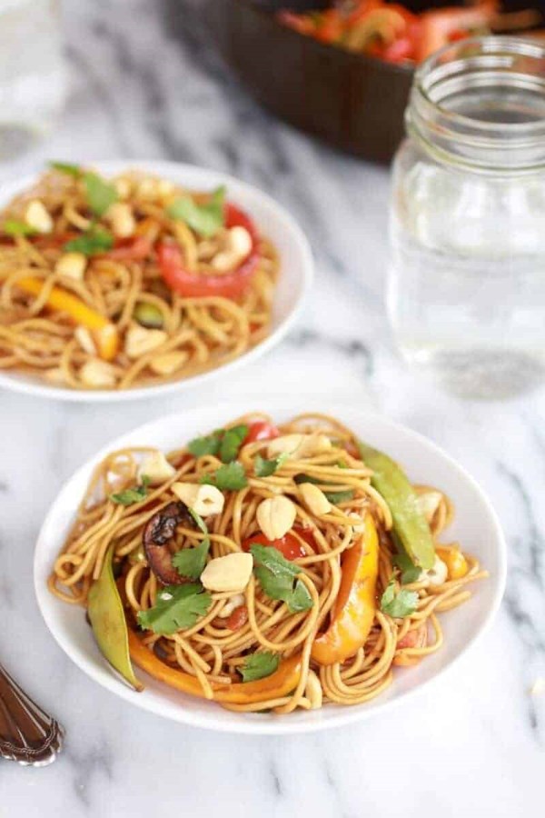 Spring vegetable lo mein