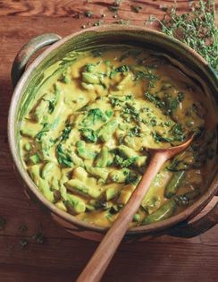 Spring yellow curry