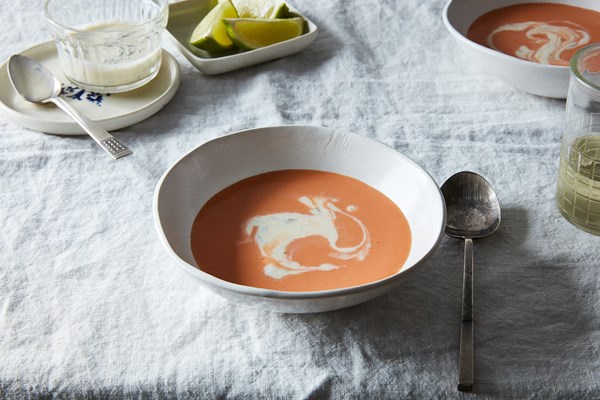 Spring/summer tomato soup