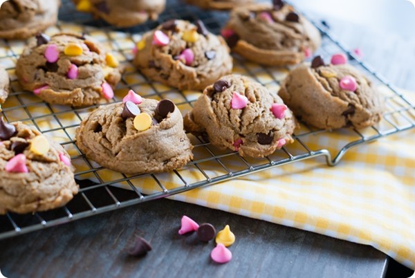 Springtime peanut butter chocolate chip cookies