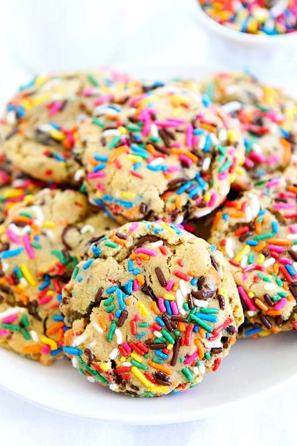 Sprinkle chocolate chip cookies