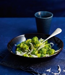 Sprouting broccoli and pea pesto gnocchi