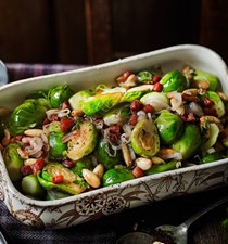 Sprouts with almonds and pancetta