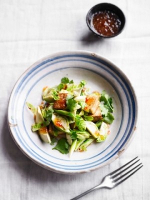 Sprouts with avocado and lime