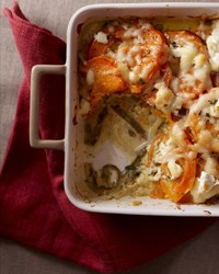 Squash gratin with poblanos & cream