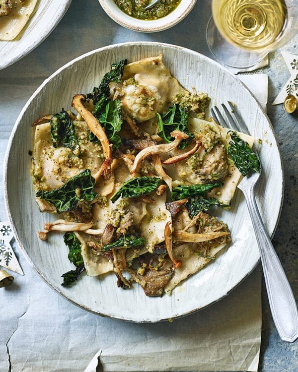 Squash ravioli with roasted mushrooms and sage pesto 