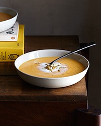 Squash soup with pumpkin seeds