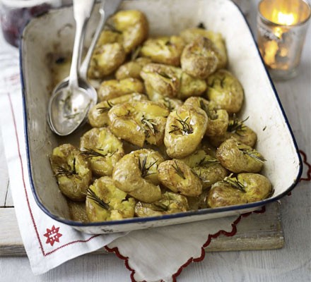 Squashed rosemary potatoes