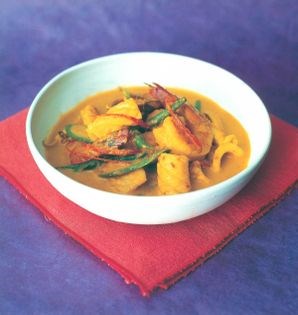 Squid and prawns in turmeric gravy
