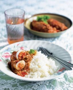 Squid stuffed with prawn [shrimp] and spice paste (Sambal stuffed sotong)