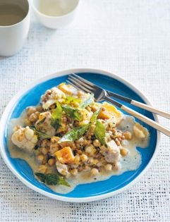 Sri Lankan butternut pumpkin and cauliflower curry