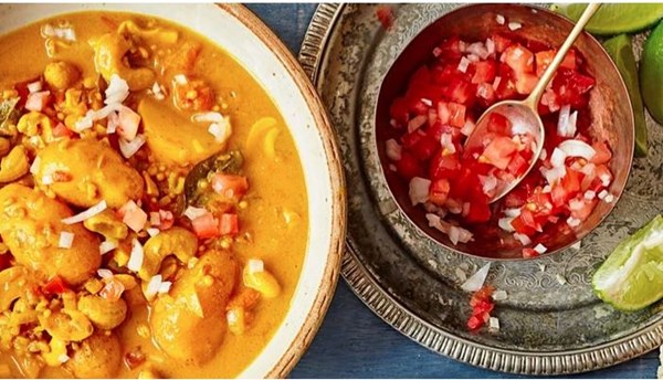 Sri Lankan cashew and potato curry