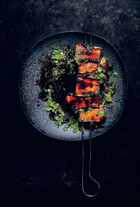 Sriracha-marinated broccoli with shiitake and shiso broth