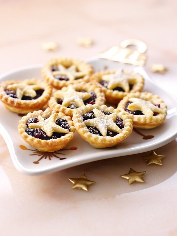 Star-topped mince pies