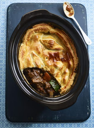 Steak & Guinness pie
