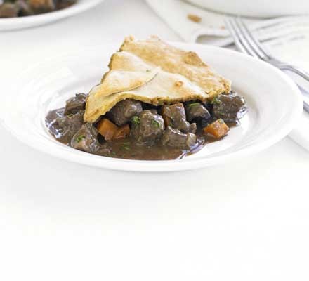 Steak & kidney pie