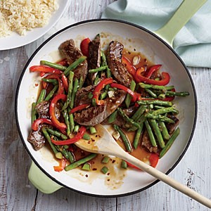 Steak and asparagus stir-fry