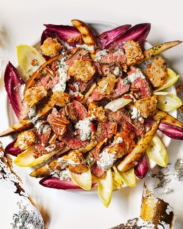 Steak and charred pear salad with blue cheese & tarragon dressing