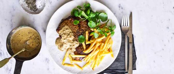 Steak and creamy peppercorn sauce