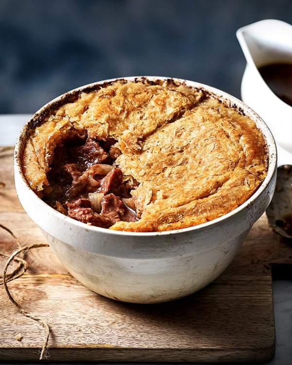 Steak and kidney pudding