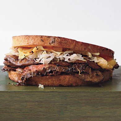 Steak-and-mushroom reubens