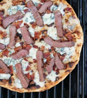 Steak, bacon, and blue cheese [pizza]