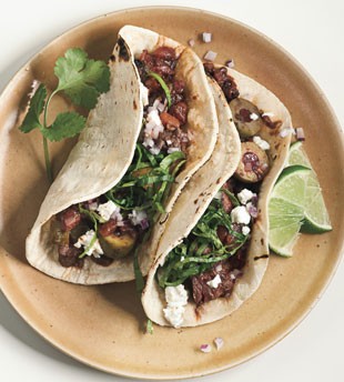 Steak picadillo soft tacos