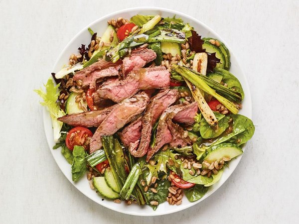 Steak salad with miso dressing