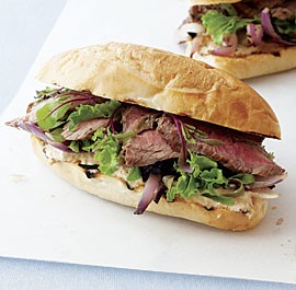 Steak sandwiches with spicy horseradish mayonnaise