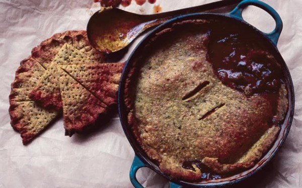 Steak, Stilton and thyme pie