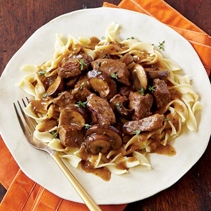 Steak tips with peppered mushroom gravy