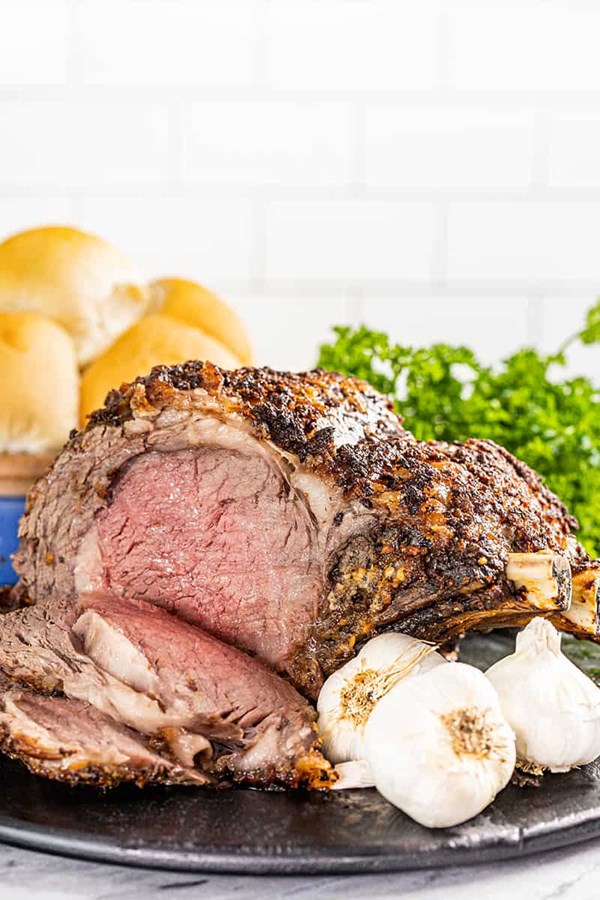 Steakhouse-style horseradish-crusted prime rib
