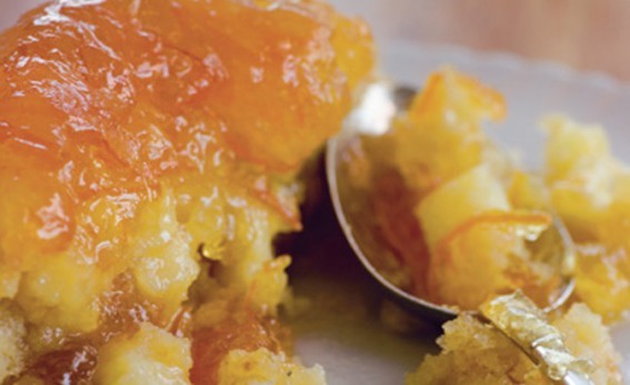 Steamed apple and marmalade steamed pudding