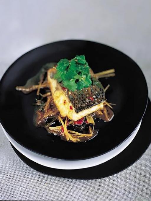 Steamed Asian sea bass in the bag