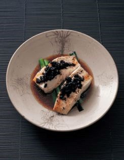 Steamed blue eye with black beans