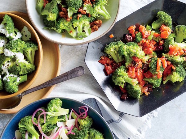 Steamed broccoli with chorizo