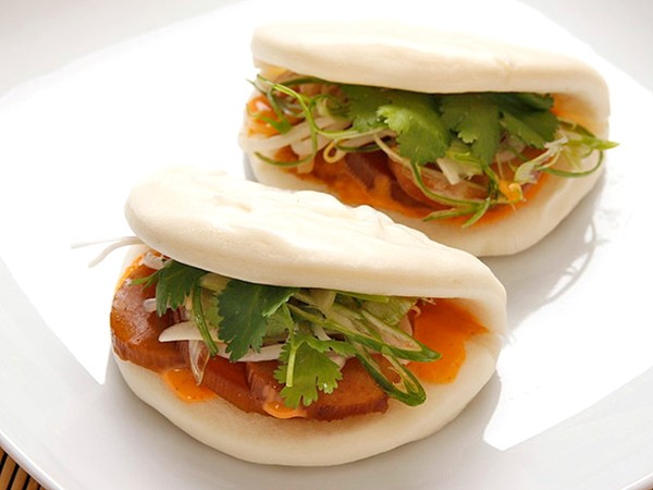 Steamed buns with simmered daikon and shiitake, pickled bean sprouts, and spicy mayonnaise