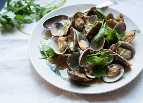 Steamed clams with miso and rice wine