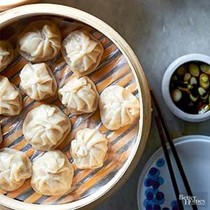 Steamed dumplings