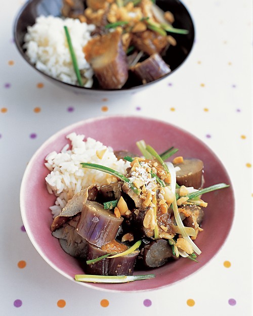 Steamed eggplant and mushrooms with peanut sauce