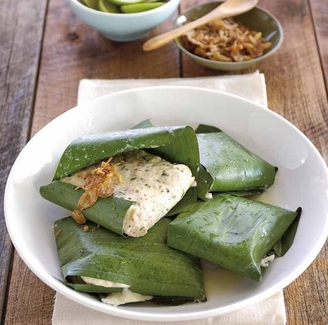 Steamed fish curry (Ho mok pla)