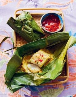 Steamed fish parcels with lemongrass (Pepes ikan)