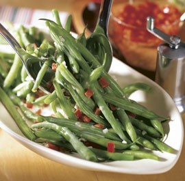 Steamed green beans with lemon vinaigrette