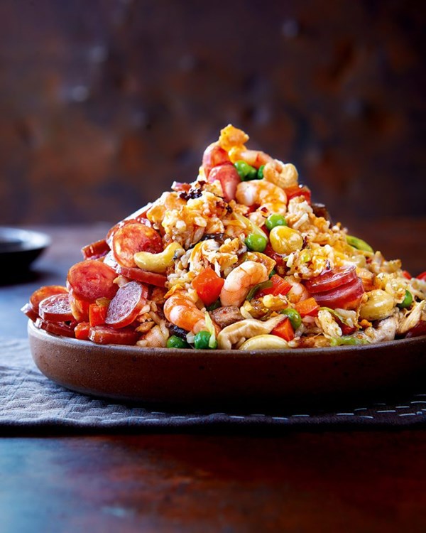 Steamed lap cheong with five-treasure fried rice