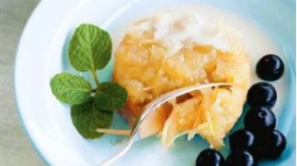 Steamed lemon and ginger puddings