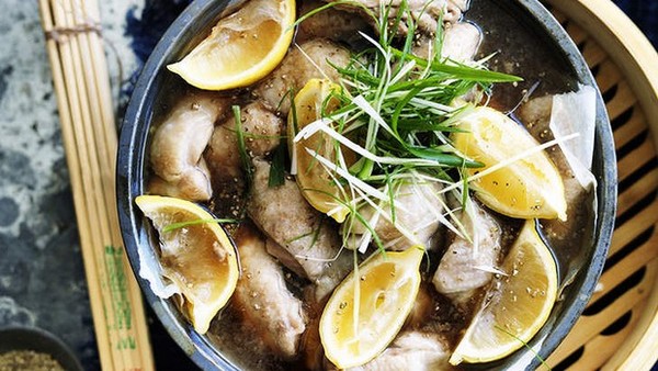 Steamed lemon chicken 
